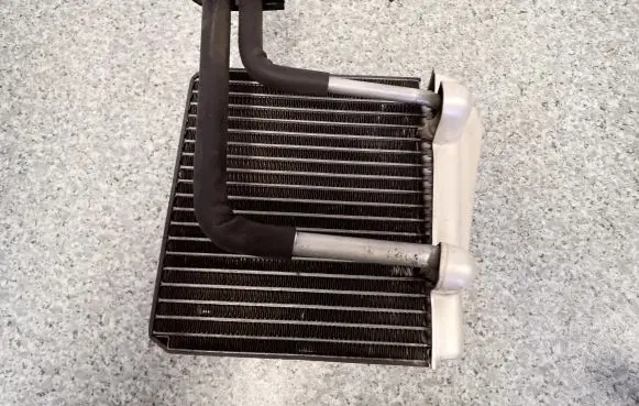 Air conditioning (A/C) radiator (interior)