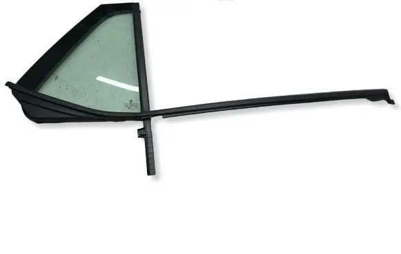 Skoda Fabia Mk3 (NJ) Rear vent window glass 6V6845214