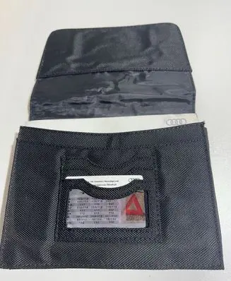 Audi A4 S4 B7 8E 8H Owners service history hand book 