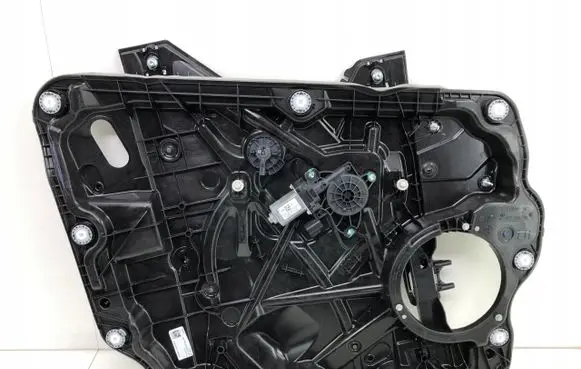 Ford Maverick Front door window regulator with motor