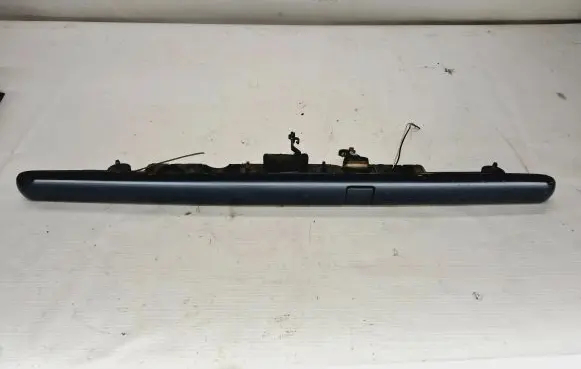 Volvo S70 V70 V70 XC Trunk door license plate light bar 9152287 6209