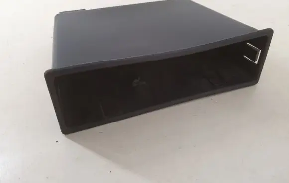 Iveco Daily 4th gen Dashboard storage box/compartment 3802624