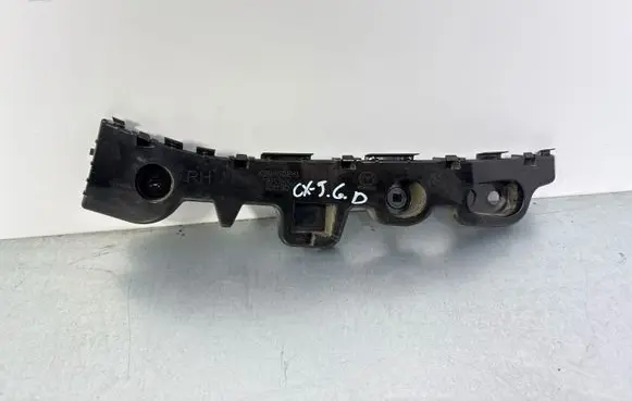 Mazda CX-5 II Rear bumper mounting bracket K4150