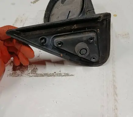 Manual wing mirror