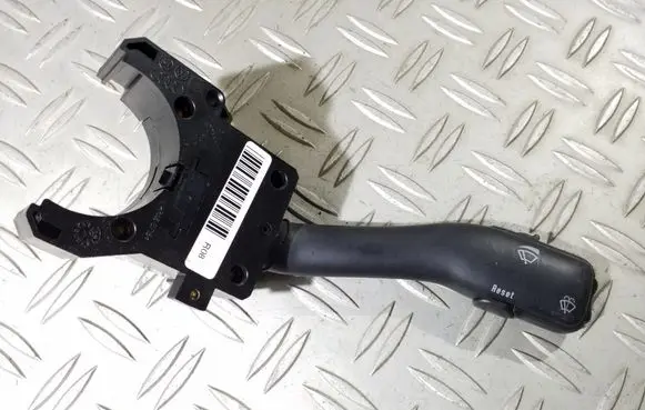 Volkswagen PASSAT B5.5 Wiper control stalk 4B0953503G