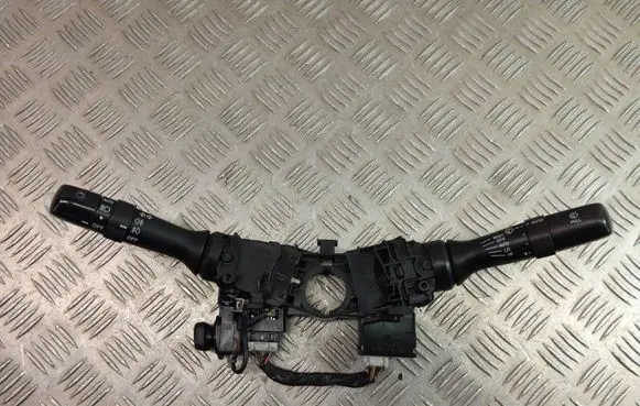 Lexus GS 300 350 430 450H Indicator stalk 30310-17F192