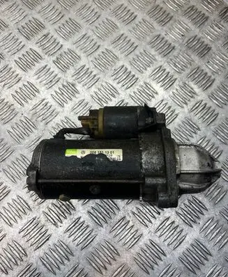 Mercedes-Benz Vito Viano W638 Starter motor 0051511301