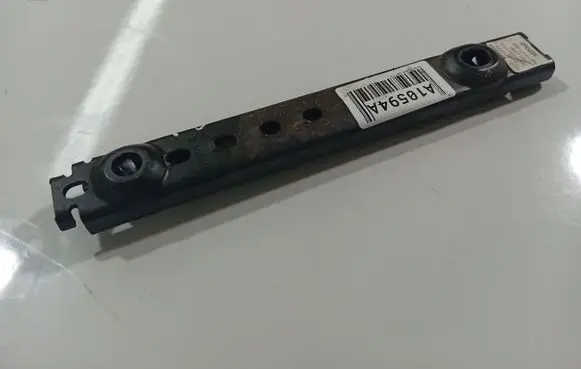 Renault Kangoo I Seat belt adjustment rail 284086A