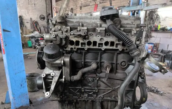 Mercedes-Benz Vito Viano W639 Engine 646980 R6460110801
