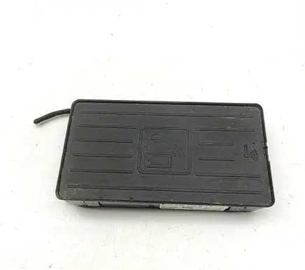 Audi A4 Allroad B9 Wireless charging module 8W0035502B