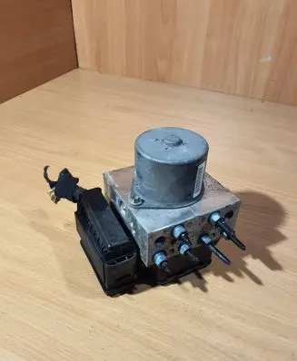 Mini One - Cooper Coupe R56 ABS Pump 6858542