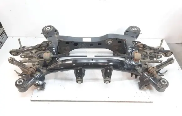 BMW 1 E82 E88 Rear subframe