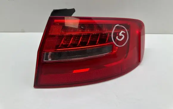 Audi A4 S4 B8 8K Rear/tail lights 01091602