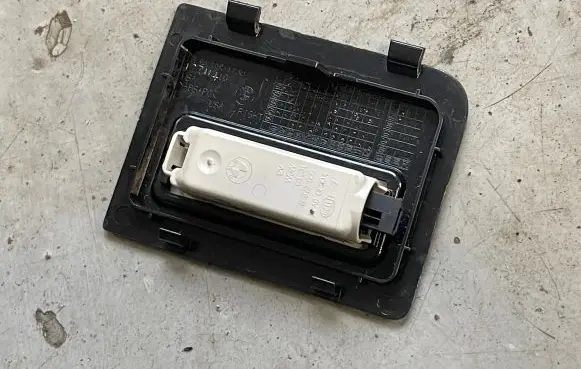 BMW X5 E70 Boot/trunk interior light 6954738 7711410
