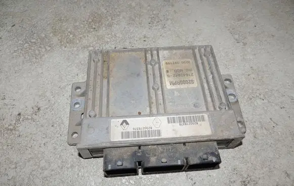Renault Laguna II Engine control unit/module 8200278378 S2000RPM 216478425