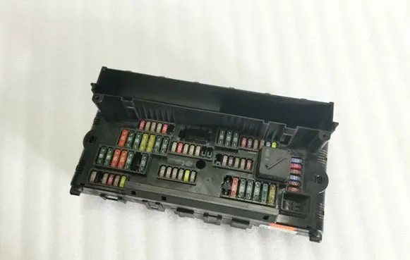 BMW 5 GT F07 Fuse module 9234421