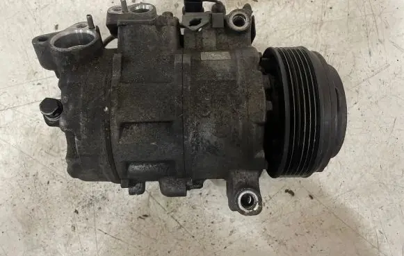 BMW X1 E84 Air conditioning (A/C) compressor (pump) 4472601852 6SBU14C 09M24218