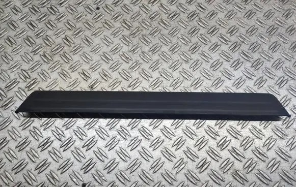 Toyota Camry Front sill trim cover 67912