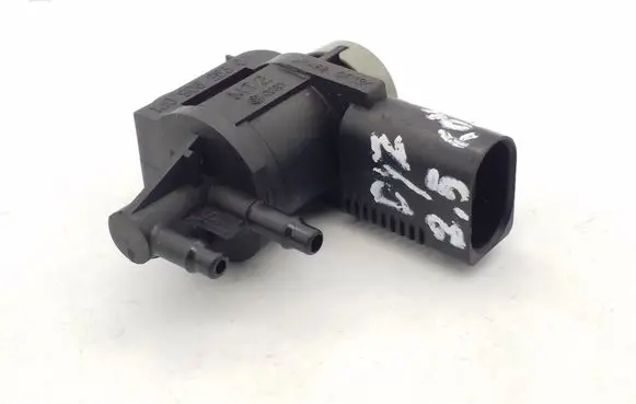 Volkswagen Golf IV Turbo solenoid valve 1J0906283C