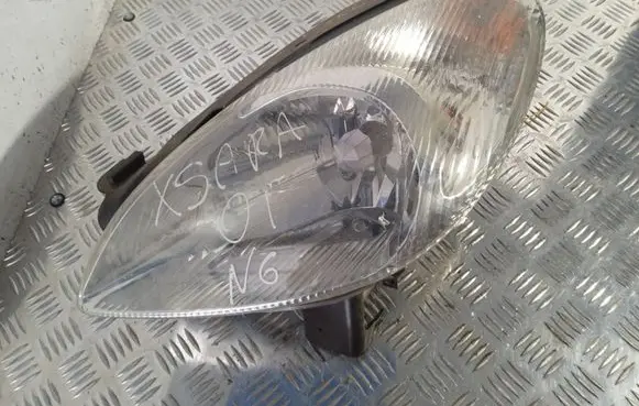Citroen Xsara Picasso Headlight/headlamp