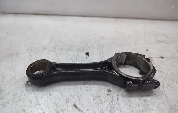 Volkswagen Touareg I Connecting rod/conrod 