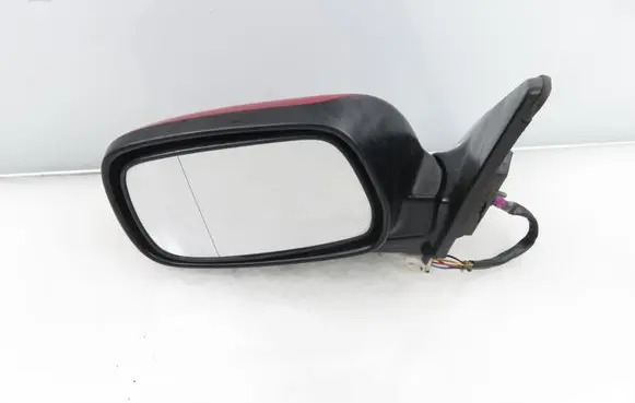 Toyota Avensis T220 Front door electric wing mirror 