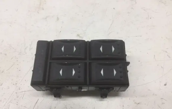 Ford Mondeo Mk III Electric window control switch 3ST714A132 03163453