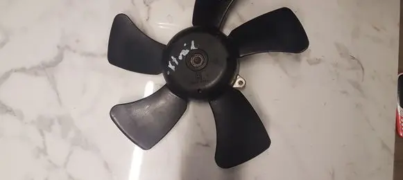 Nissan X-Trail T30 Air conditioning (A/C) fan (condenser) 