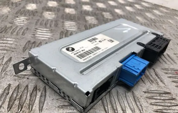BMW 5 F10 F11 Gateway control module 9247398 535218803 0326375