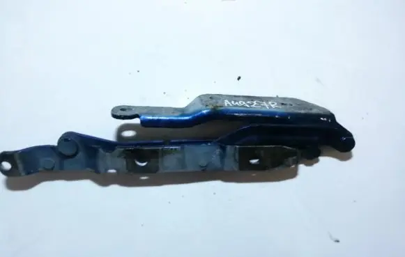 Volvo S40, V40 Tailgate/trunk/boot hinge