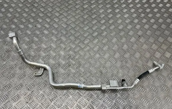 BMW 5 G30 G31 G38 Air conditioning (A/C) pipe/hose 6453