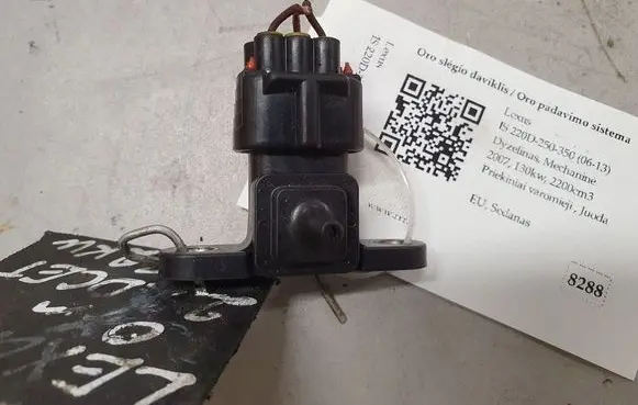 Lexus IS 220D-250-350 Air pressure sensor