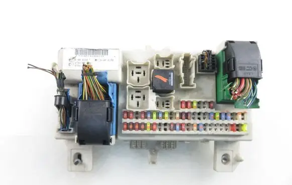 Ford Focus Central body control module 4M5T14A073CG