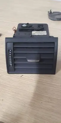 Audi A8 S8 D3 4E Dash center air vent grill 4E0820951