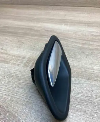 BMW 5 E39 Front door interior handle 8226049