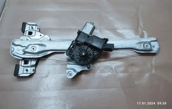 Opel Mokka X Front door window regulator with motor 98910SUV20