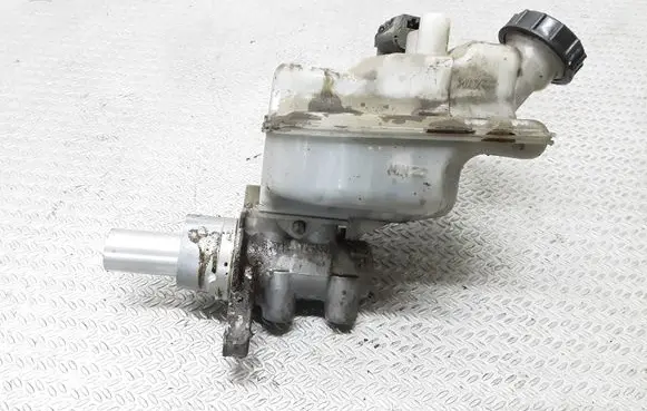 Ford Transit Master brake cylinder 0204051174