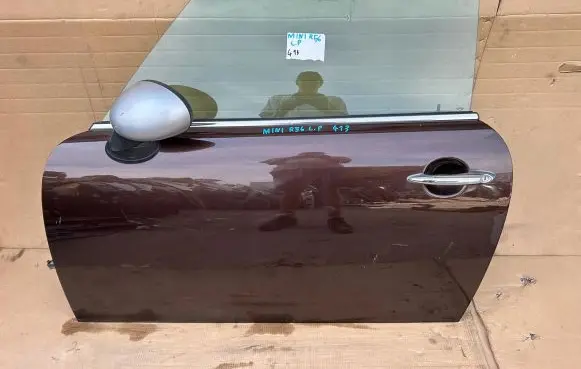 Mini One - Cooper Coupe R56 Front door