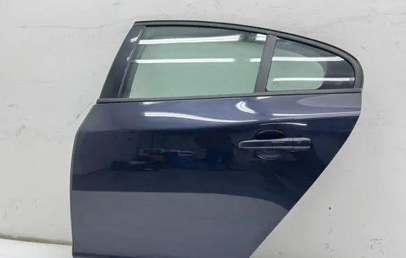Volvo S60 Rear door 