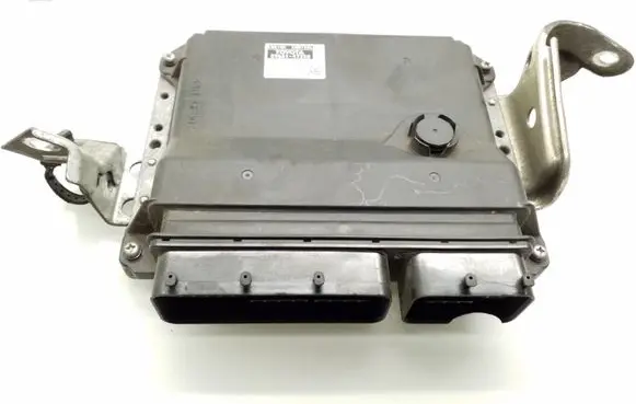Toyota Prius (XW30) Engine control unit/module 8966147280 2753007393