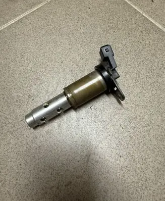 BMW 1 E82 E88 Camshaft vanos timing valve PA66TGF35
