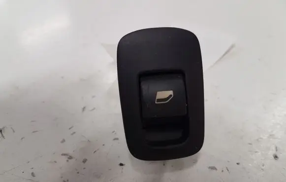 Citroen C4 I Picasso Electric window control switch 96639378ZD
