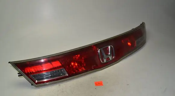 Honda Civic Tailgate rear/tail lights 13216721