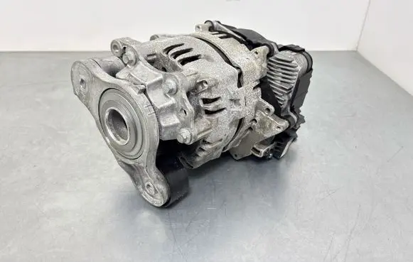 Land Rover Defender Generator/alternator 24W25 L8B211A240BE