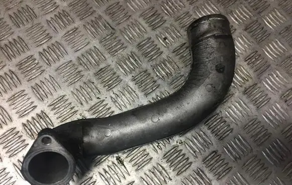 Nissan X-Trail T30 Intercooler hose/pipe