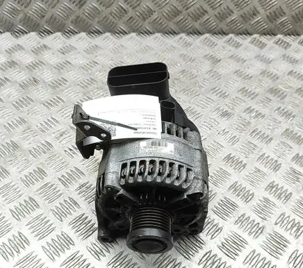 BMW 3 F30 F35 F31 Generator/alternator 7605060 1042106332