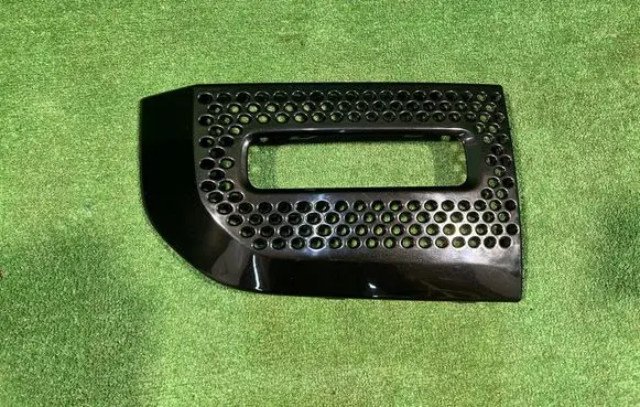Land Rover Defender Front bumper lower grill L8B2-15B216-A