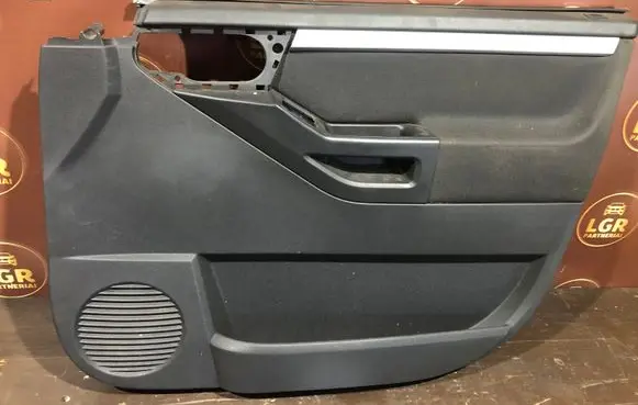 Opel Meriva A Front door card panel trim 13123516