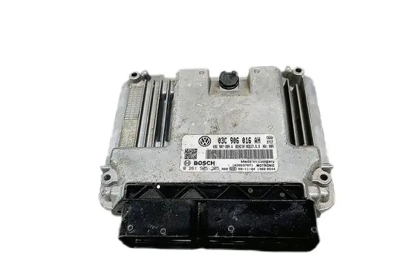 Volkswagen Golf VI Engine control unit/module 03C906016AH