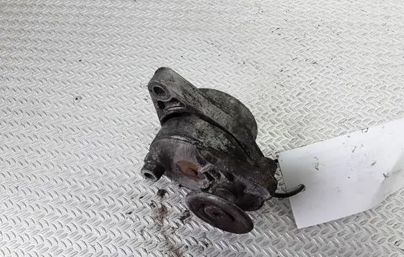 Mercedes-Benz E W210 Generator/alternator belt tensioner